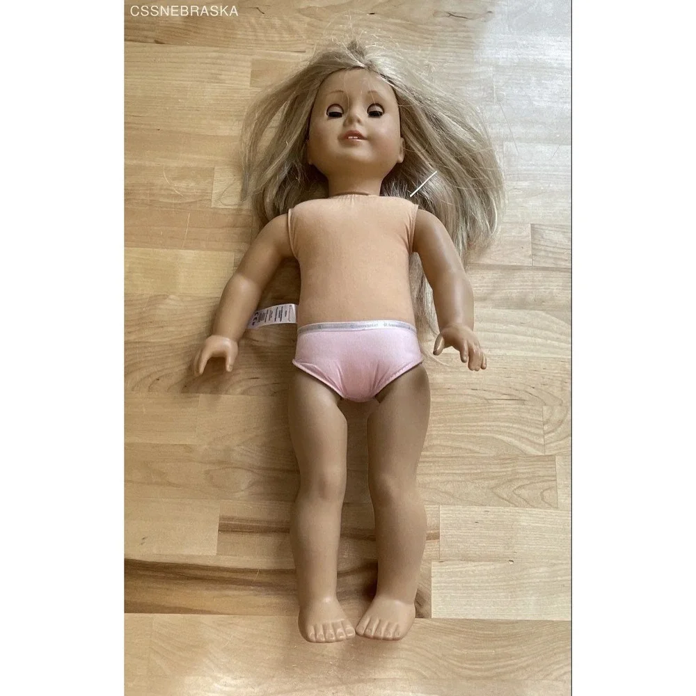 American Girl 18 Inch Doll Blonde Hair Blue Eyes 2014 FFW00 With Underwear